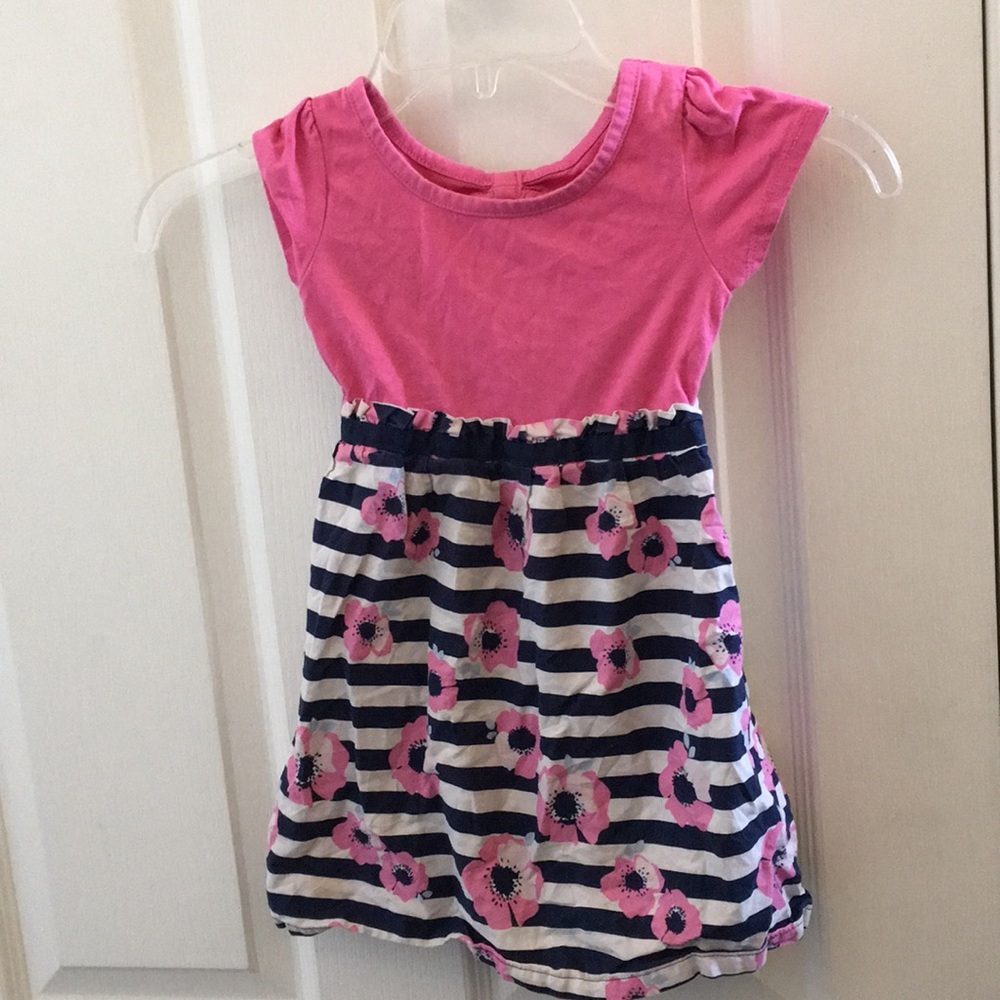 FINAL MARKDOWN GIRLS healthtex dress 3t